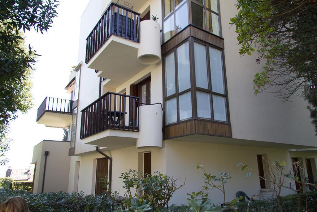 Apartment Zagara - Gardone Riviera Center Exteriör bild